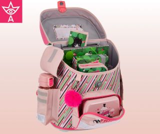 Organizace není s našimi školními potřebami žádný problém!📚 Naše ergonomické aktovky pro prvňáčky jsou lehké, pohodlné a...